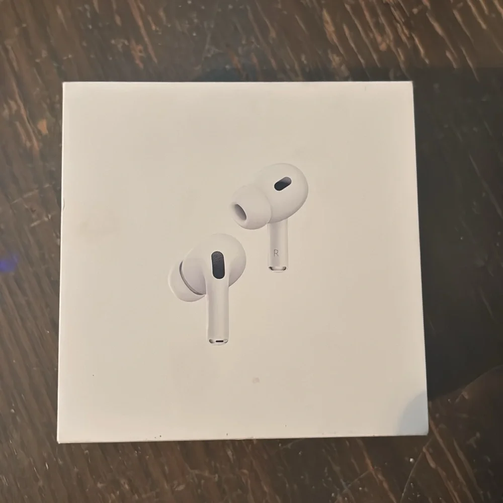Apple White Wireless Earphones